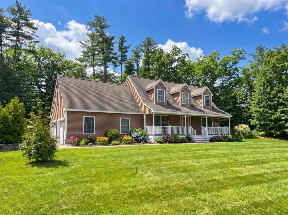 Unit for sale at 10 Balsam, Sandown, NH 03873