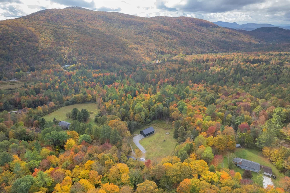 Unit for sale at 461 Wilmouth Hill, Shrewsbury, VT 05738