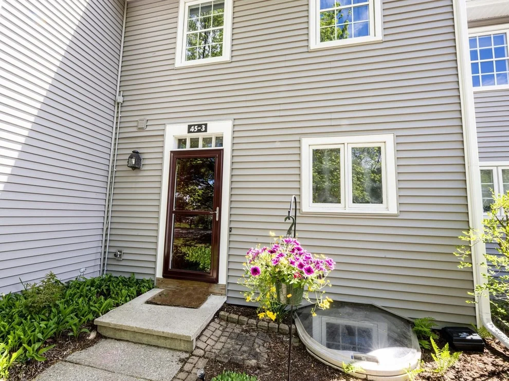 Unit for sale at 45 Village, Colchester, VT 05446