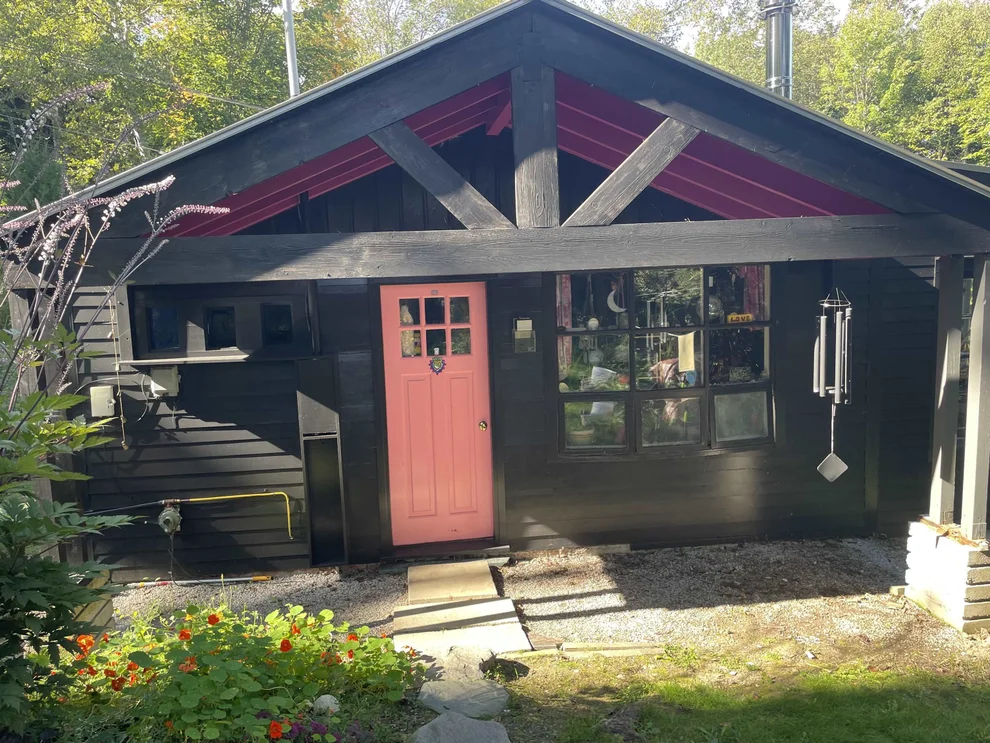 Unit for sale at 105 Buck, Warren, VT 05673