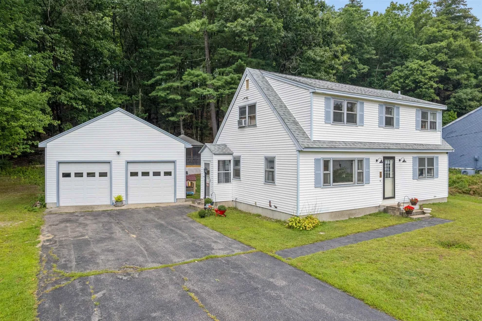 Unit for sale at 23 Shady, Nashua, NH 03062