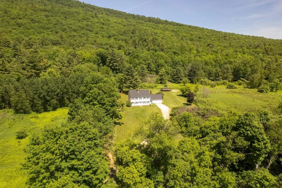 Unit for sale at 5876 Rte 7, Pittsford, VT 05763