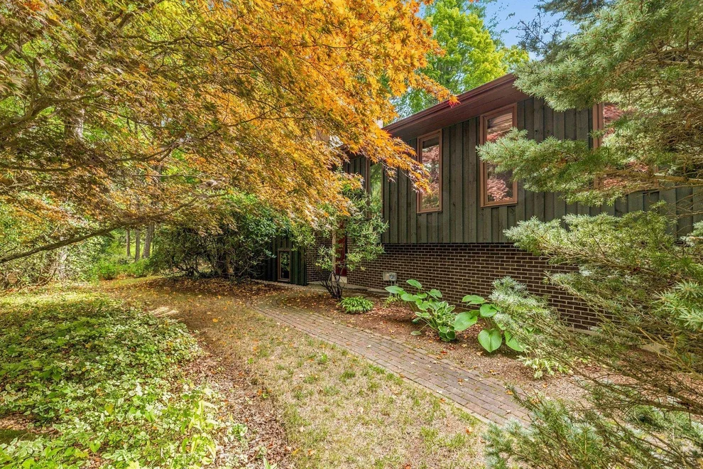 Unit for sale at 10 Morgan, Durham, NH 03824