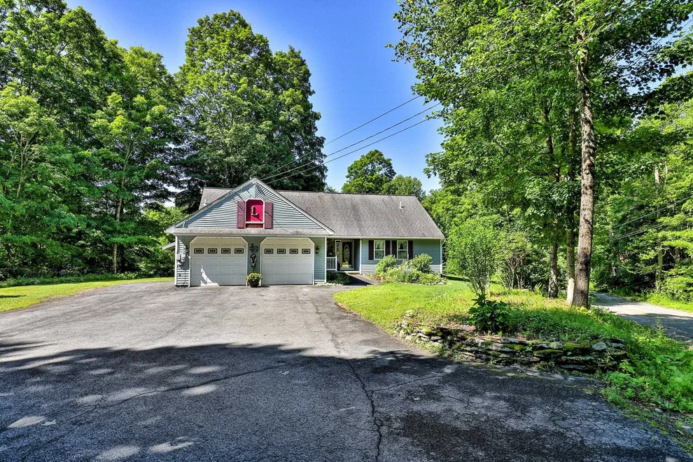 Unit for sale at 2500 Morse Hollow, Poultney, VT 05764