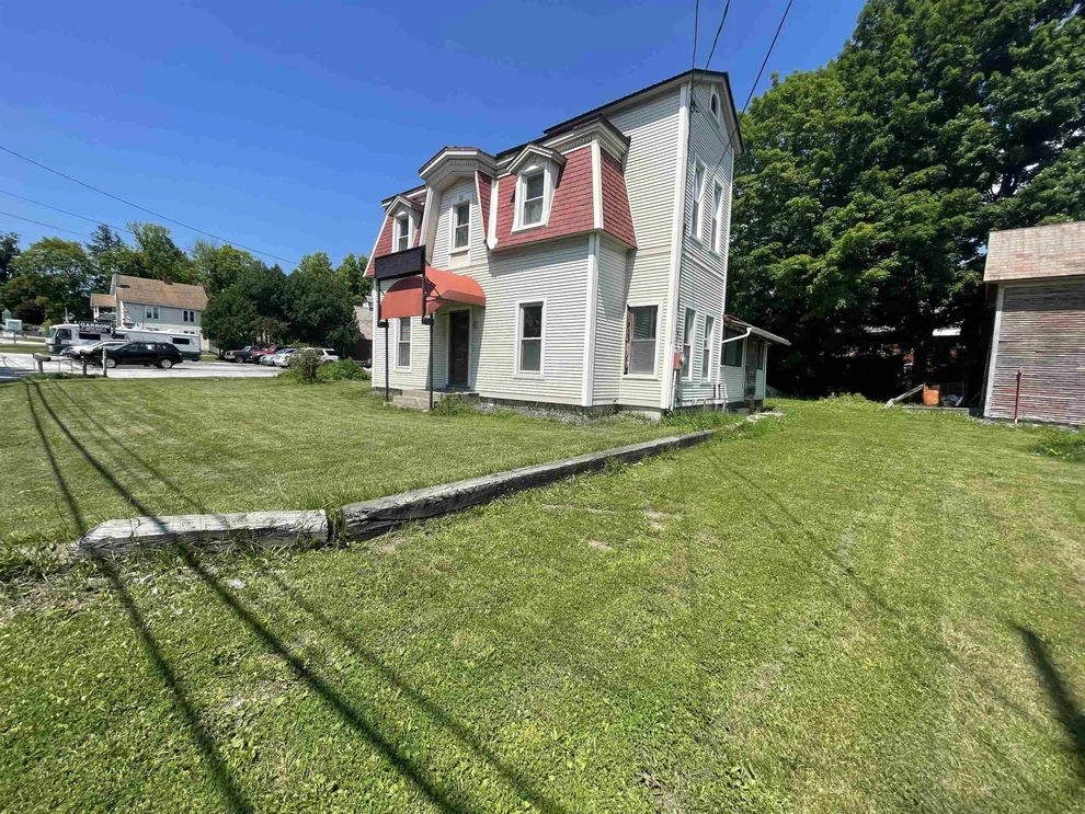 Unit for sale at 2990 US Route 7, Pittsford, VT 05763