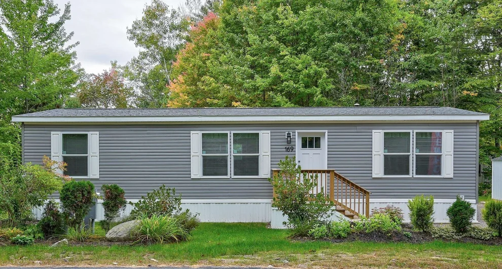 Unit for sale at 169 Mountainvale, Conway, NH 03813