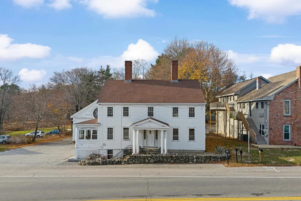 Unit for sale at 80 Lafayette, Hampton Falls, NH 03844