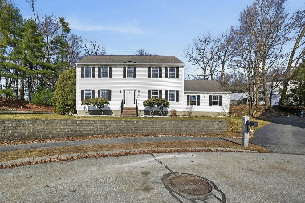 Unit for sale at 8 Katie, Nashua, NH 03062