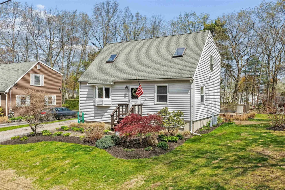 Unit for sale at 239 Wells, Manchester, NH 03104