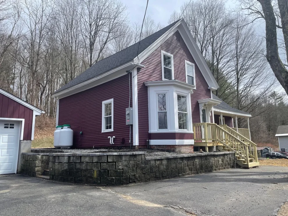 Unit for sale at 10 Hillside, Swanzey, NH 03446