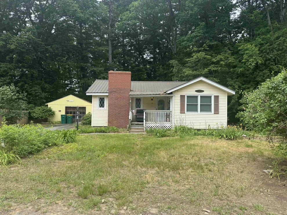 Unit for sale at 3 Choate Hill, Kingston, NH 03848