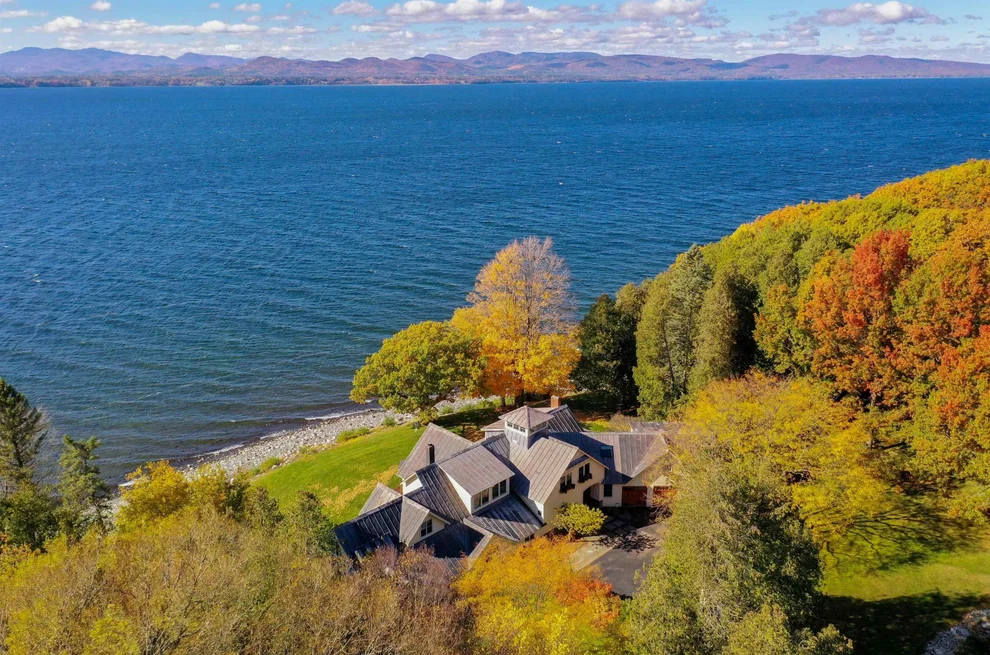 Unit for sale at 775 Hills Point, Charlotte, VT 05445