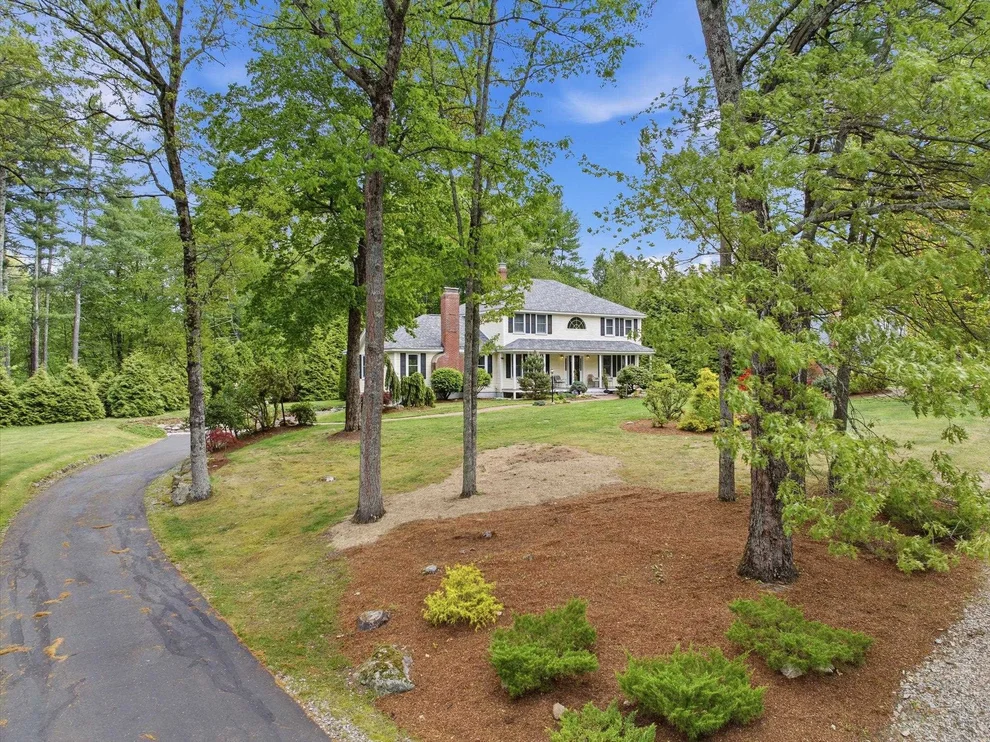Unit for sale at 4 Hunters, Bedford, NH 03110
