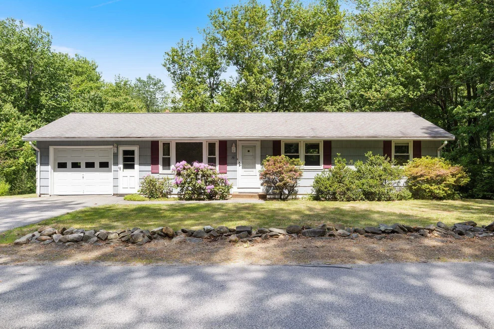 Unit for sale at 79 Maple, Somersworth, NH 03878