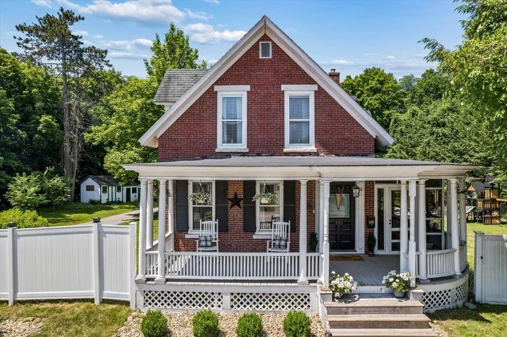 Unit for sale at 29 Tremont, Boscawen, NH 03303