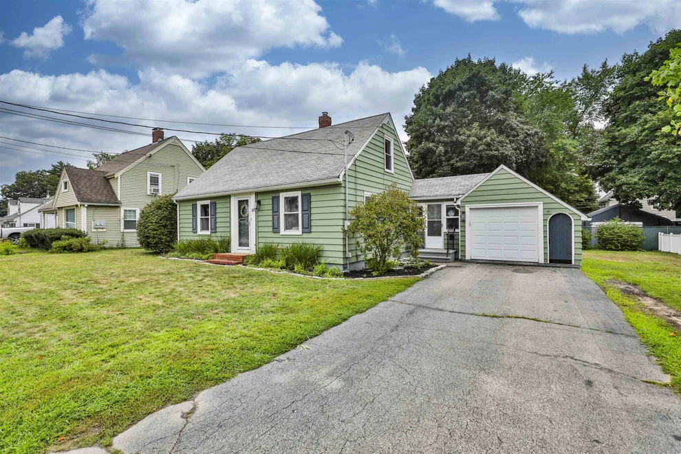 Unit for sale at 20 Willey, Rochester, NH 03867