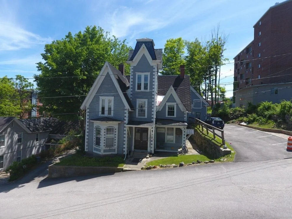Unit for sale at 3 Pearl, Plymouth, NH 03264