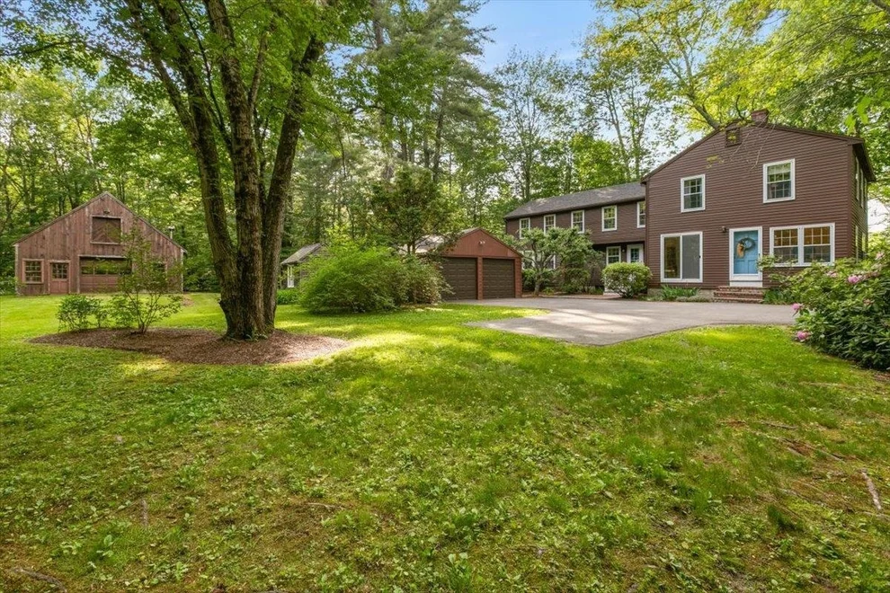 Unit for sale at 42 Old Town Farm, Exeter, NH 03833