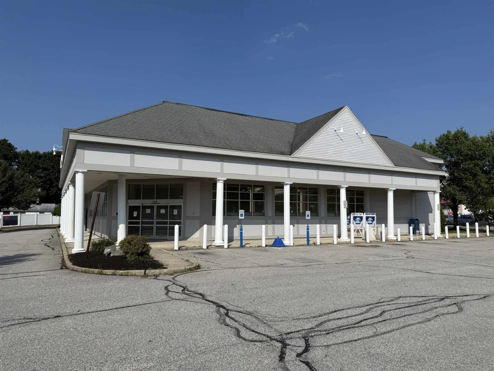 Unit for sale at 41 Carroll, Pittsfield, NH 03263