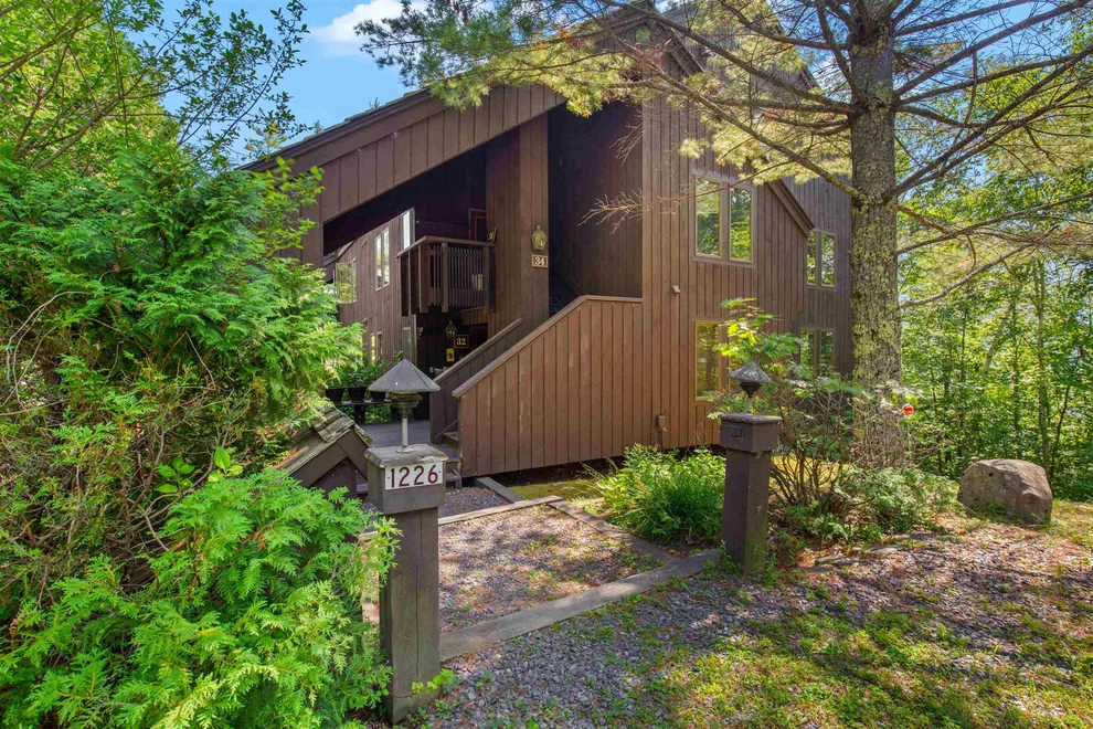 Unit for sale at 1226 East Ash, Plymouth, VT 05056