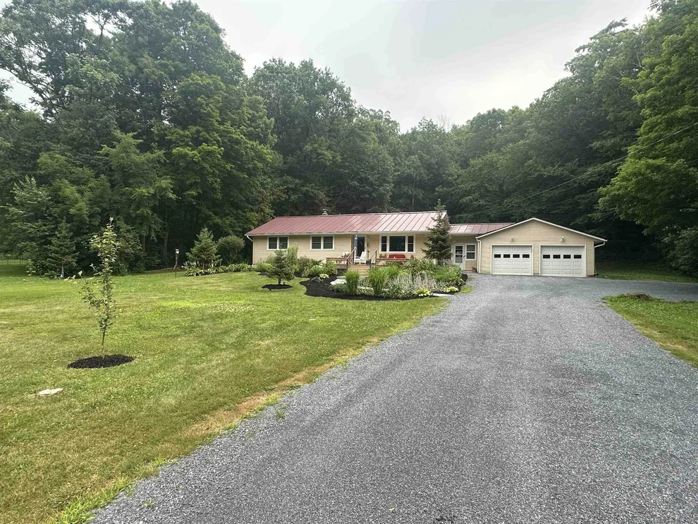 Unit for sale at 1537 Lake Dunmore, Leicester, VT 05733