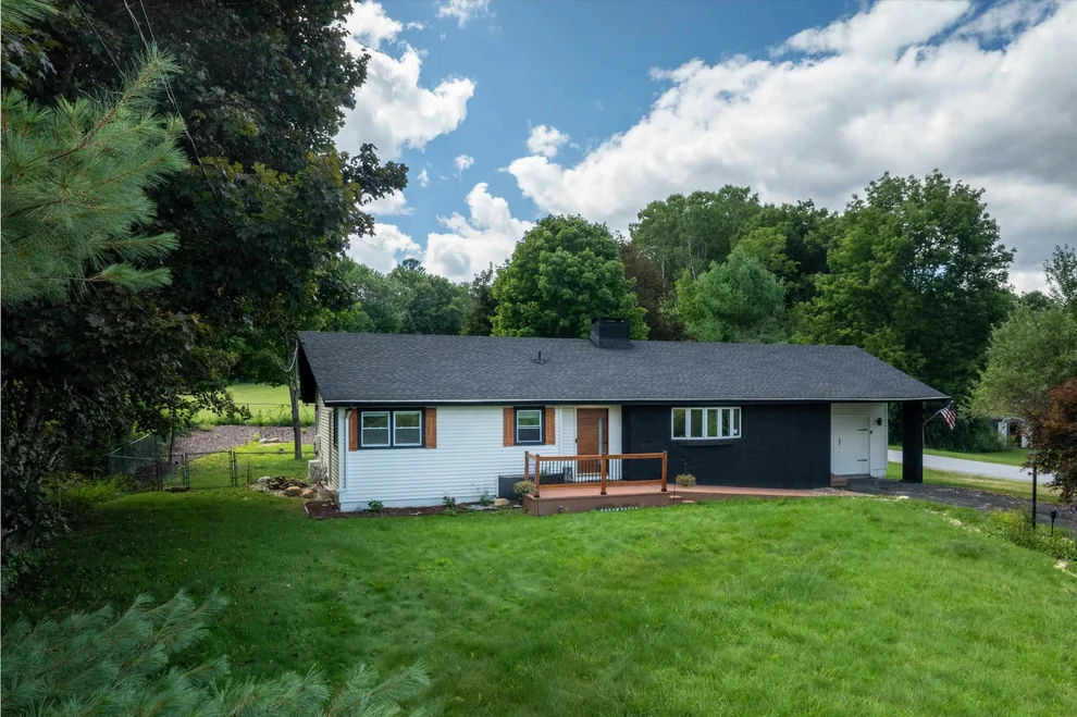 Unit for sale at 1141 Burgess, Bennington, VT 05201