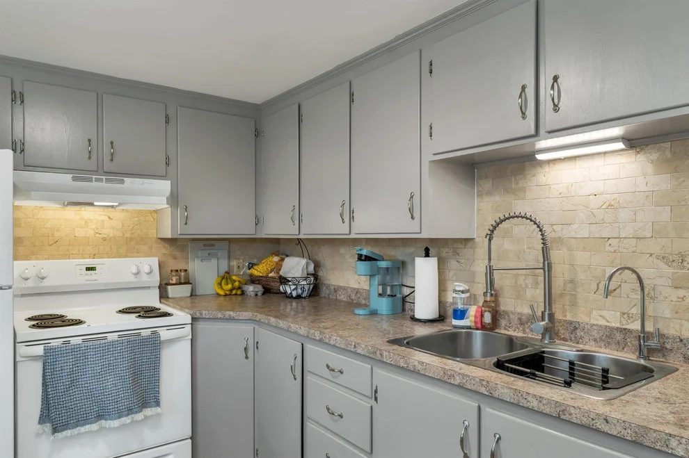 Unit for sale at 43 School House Hill, Gilford, NH 03249