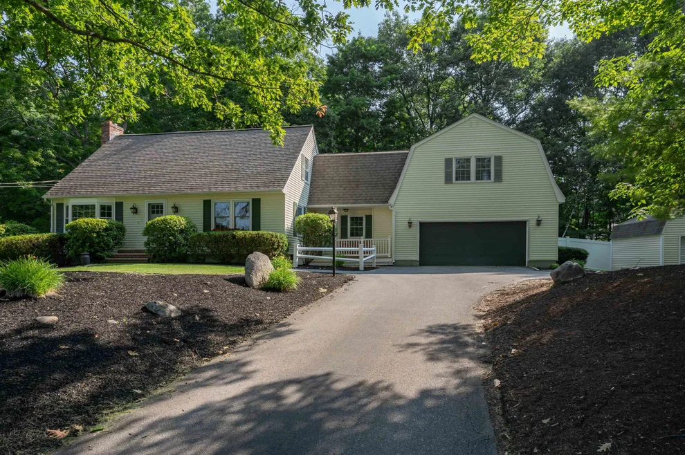 Unit for sale at 10 Melba, Hudson, NH 03051