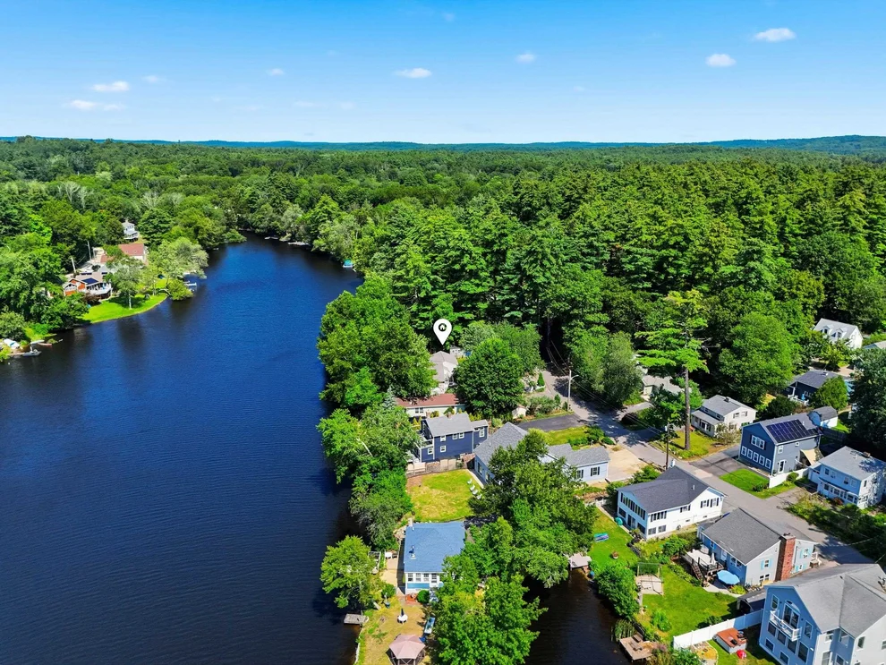 Unit for sale at 49 Millville, Salem, NH 03079