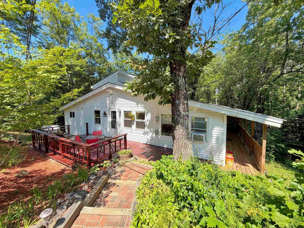 Unit for sale at 140 Mountain View, Conway, NH 03818