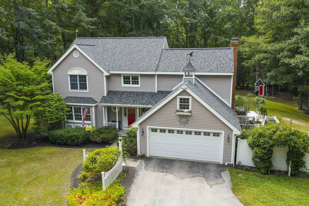 Unit for sale at 19 Highland, Kensington, NH 03833