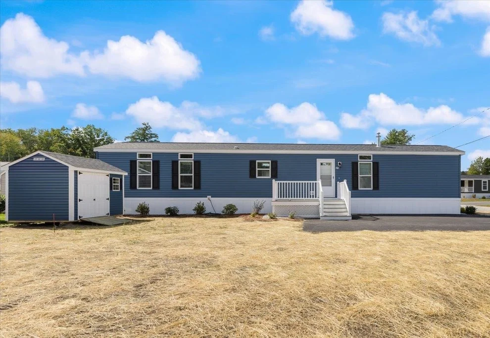 Unit for sale at 29 Lowell, Salem, NH 03079