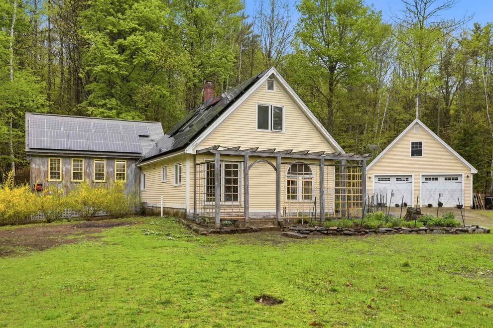 Unit for sale at 186 Hackleboro, Canterbury, NH 03224