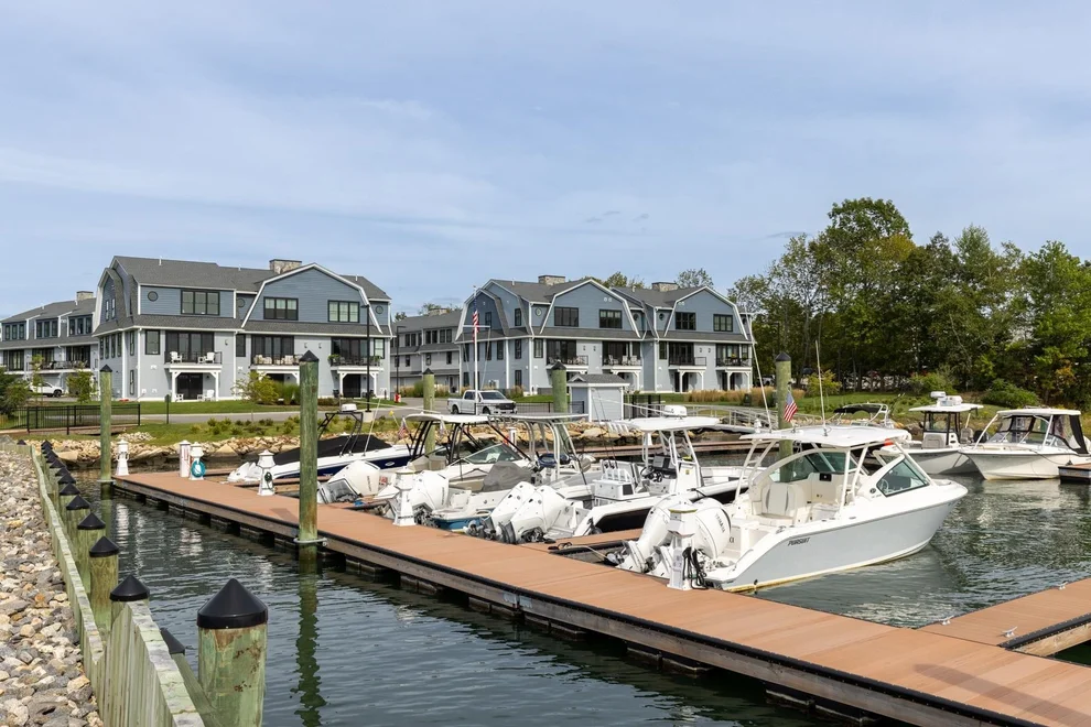 Unit for sale at 28 Little Bay, Dover, NH 03820