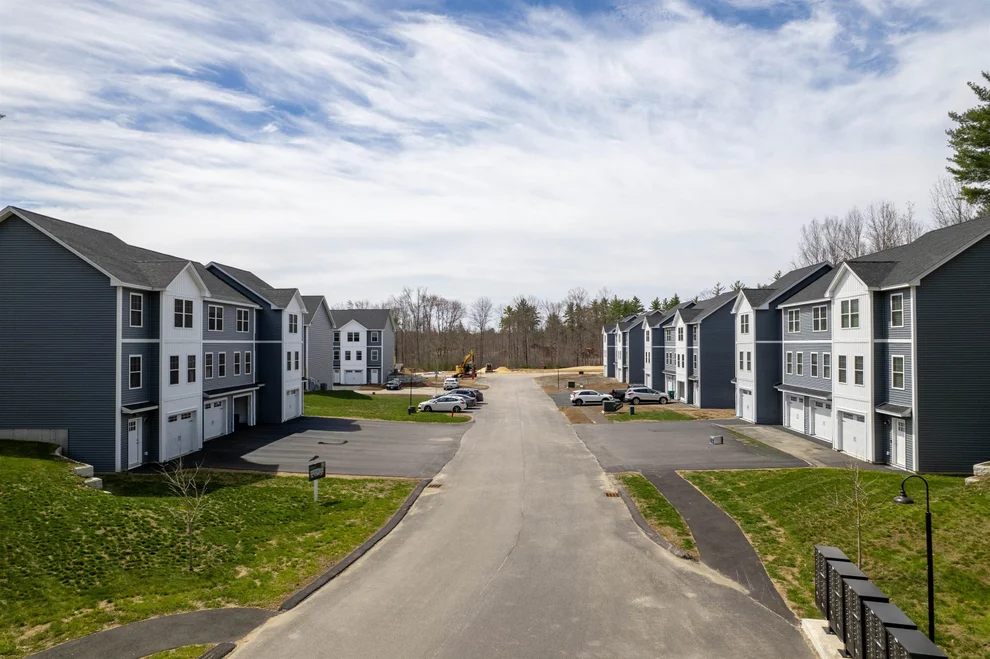 Unit for sale at 14C The Crossings at Village, Barrington, NH 03825
