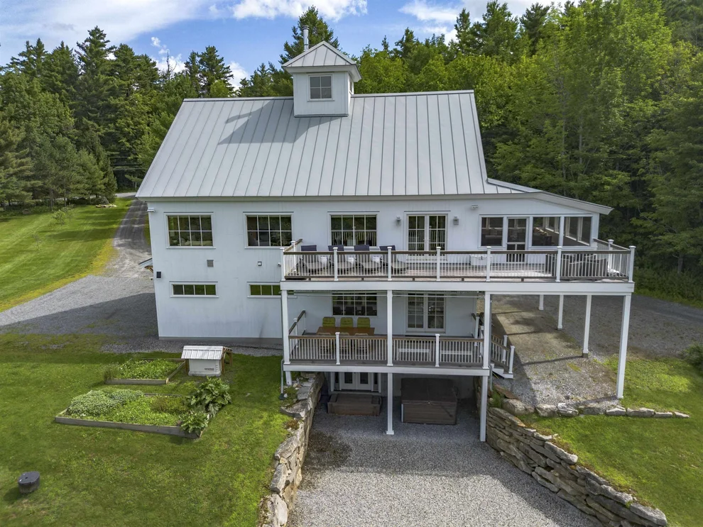 Unit for sale at 420 Ray Hill, Wilmington, VT 05363