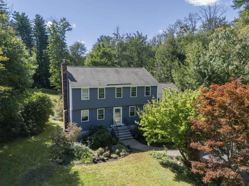 Unit for sale at 28 Longview, Hampstead, NH 03841