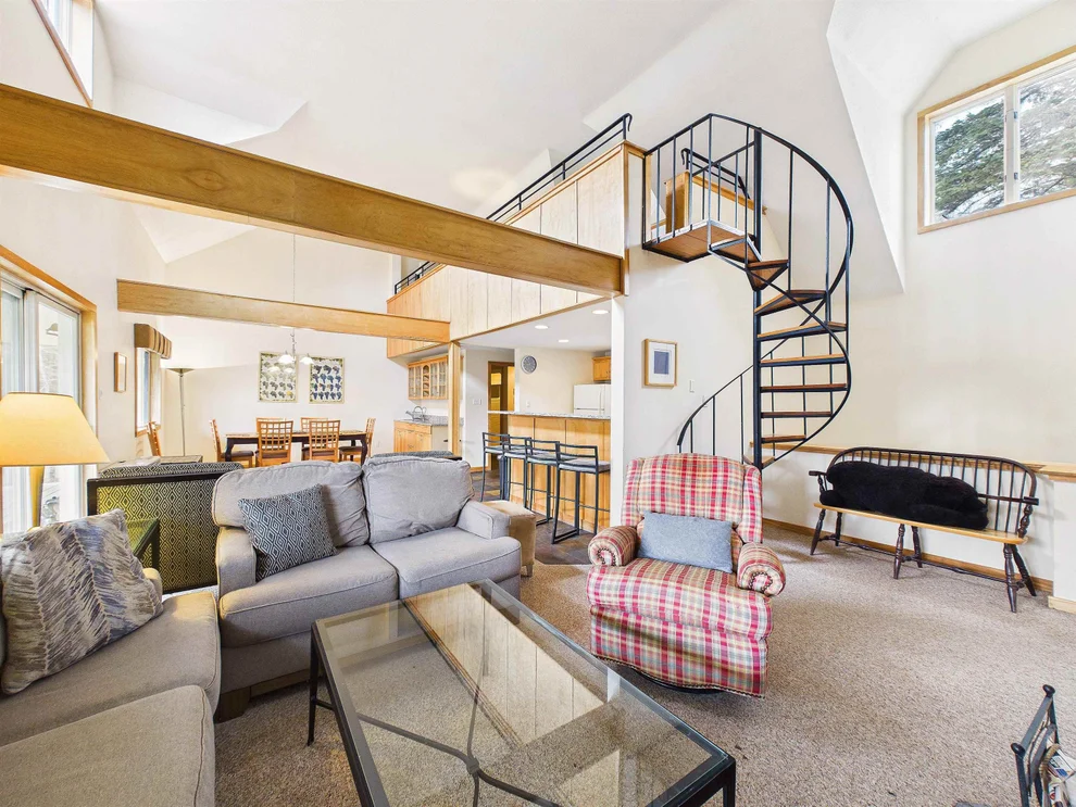 Unit for sale at 105 Northbrook, Killington, VT 05751
