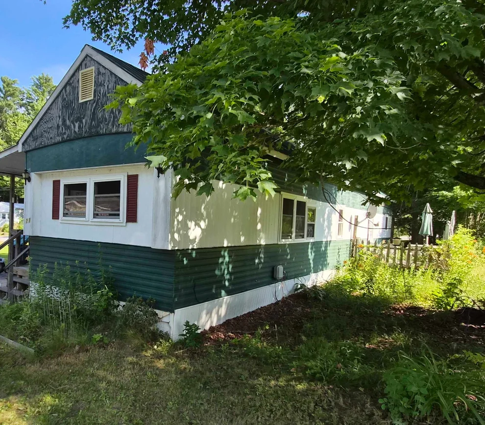 Unit for sale at 21 Quinn, Tilton, NH 03276