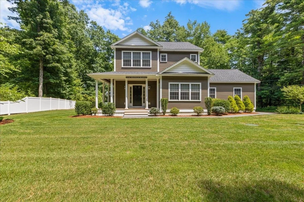 Unit for sale at 42 Shannon, Salem, NH 03079