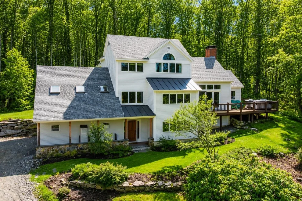 Unit for sale at 153 High Meadow, Winhall, VT 05340