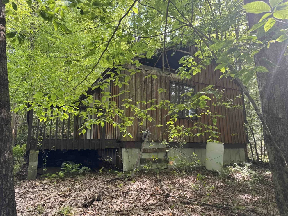 Unit for sale at 37 Fred Houghton, Putney, VT 05346