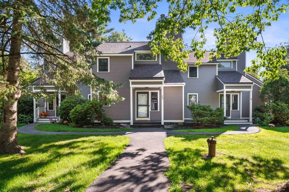 Unit for sale at 20 Kirriemuir, Stratham, NH 03885