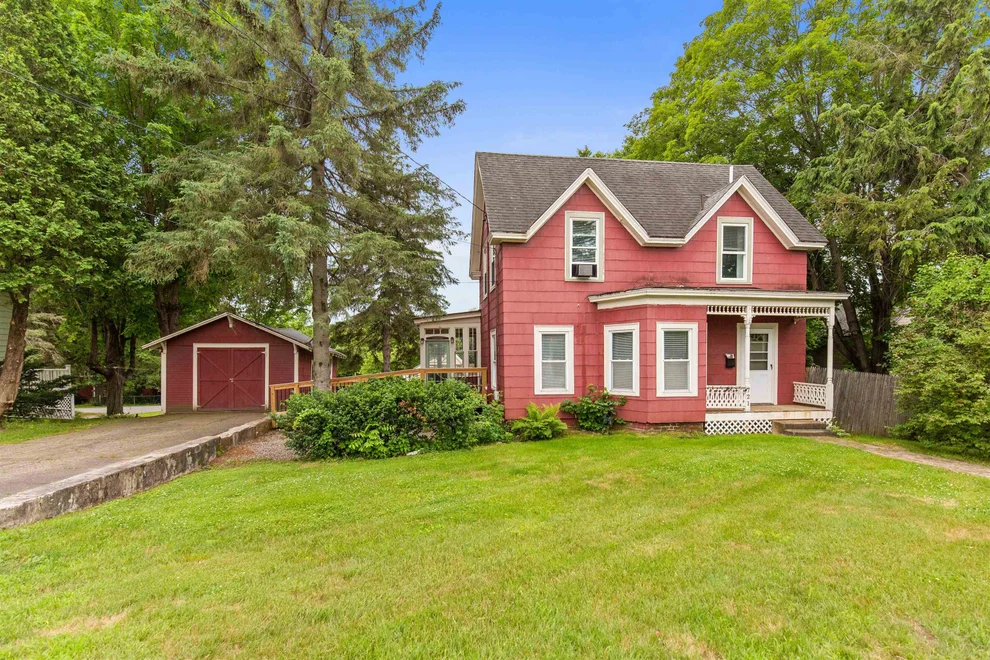 Unit for sale at 721 Central, Franklin, NH 03235