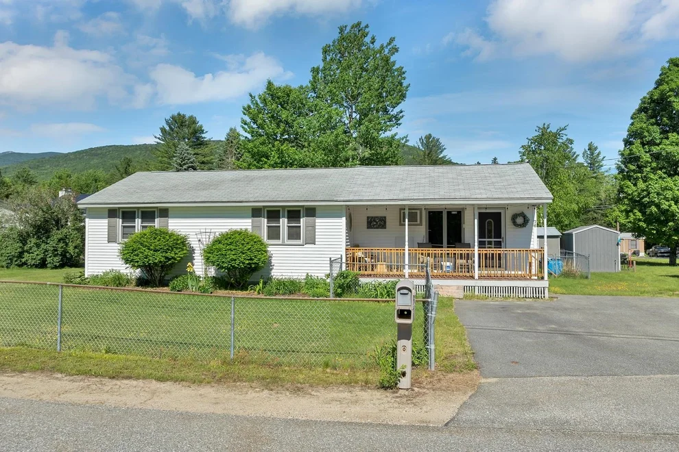 Unit for sale at 76 Maltais Farm, Lincoln, NH 03251