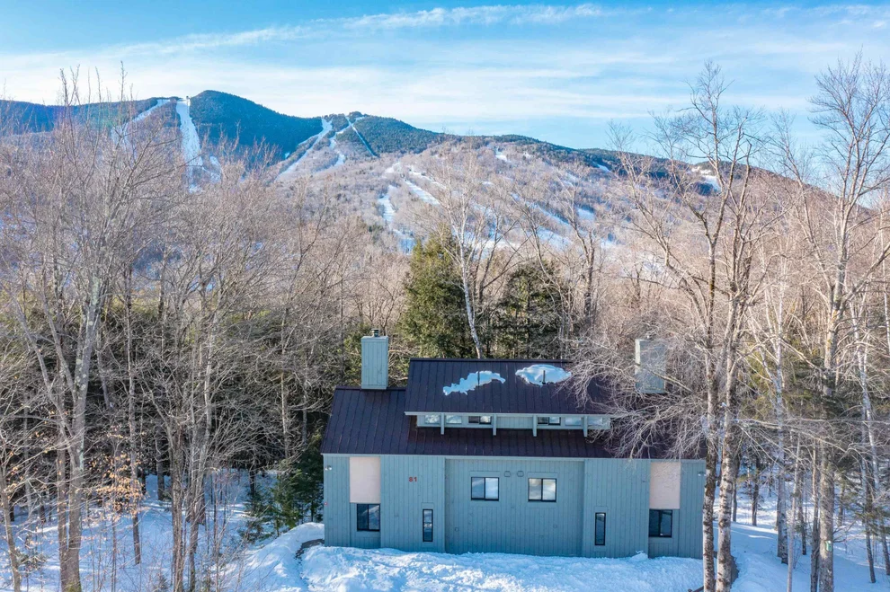 Unit for sale at 81 Clearbrook, Lincoln, NH 03251