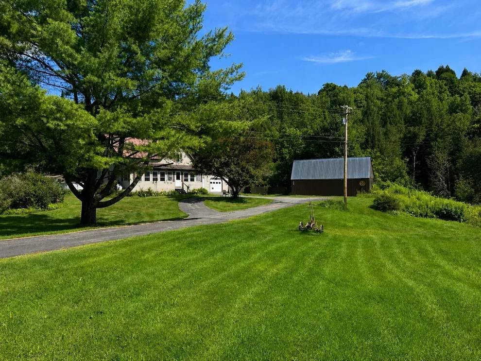 Unit for sale at 1230 Roaring Brook, Barton, VT 05822