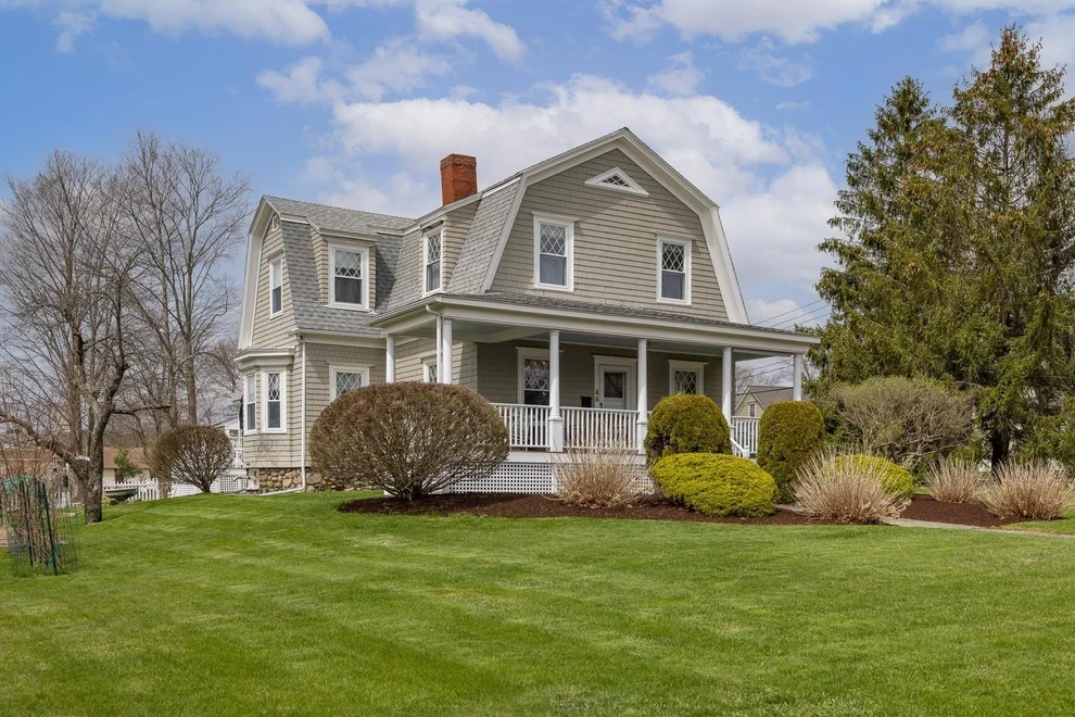 Unit for sale at 46 Mill, Hampton, NH 03842