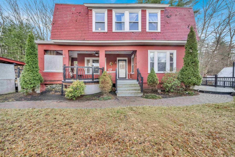 Unit for sale at 7 Moulton, Raymond, NH 03077
