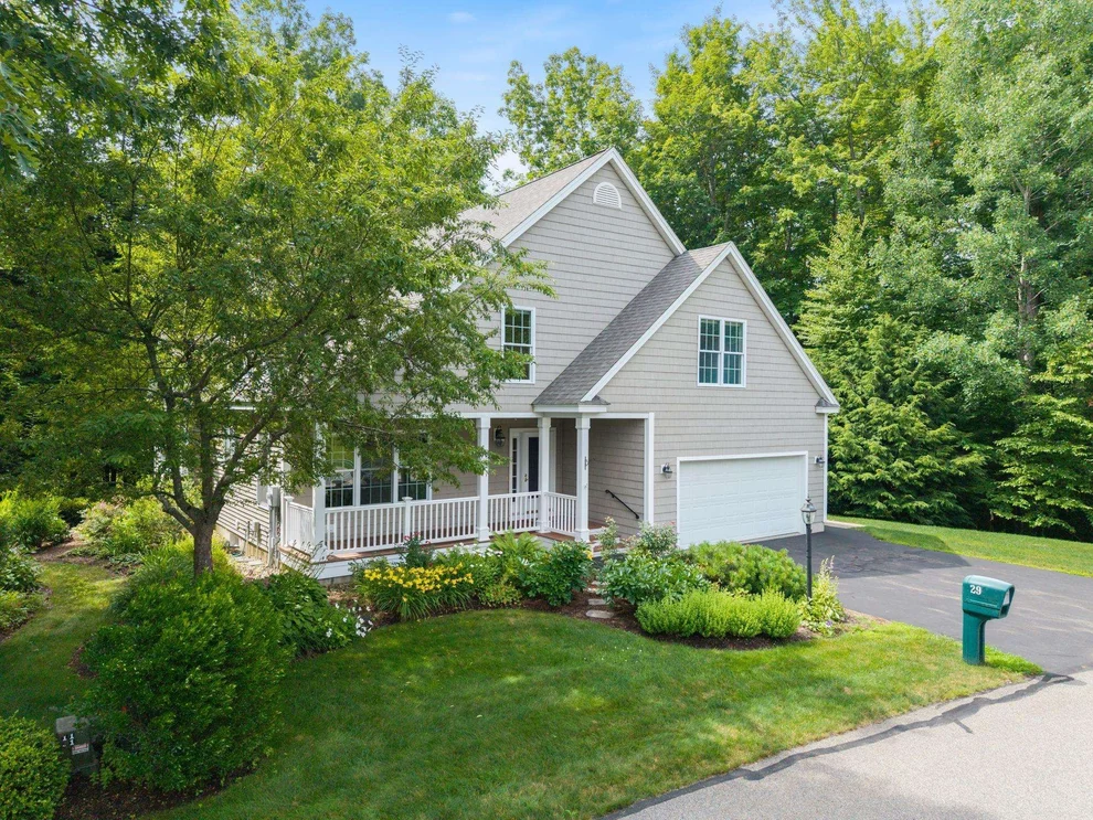 Unit for sale at 29 Vineyard, Stratham, NH 03885